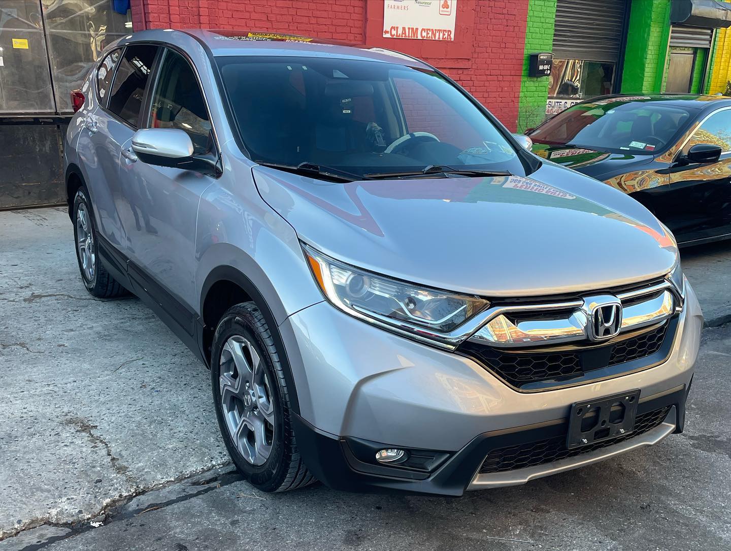 Honda CR-V SUV after collision repair and paint refinish